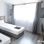 Elle Center By Rv - Center * Варна