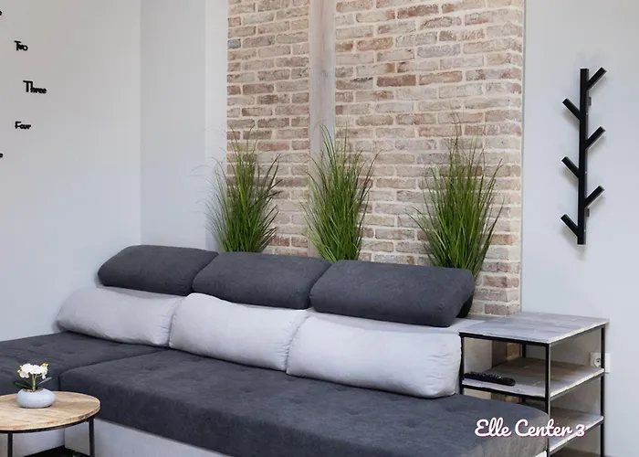 Elle Center By Rv - Center Varna