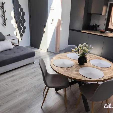 Elle Center By Rv - Center Apartament
